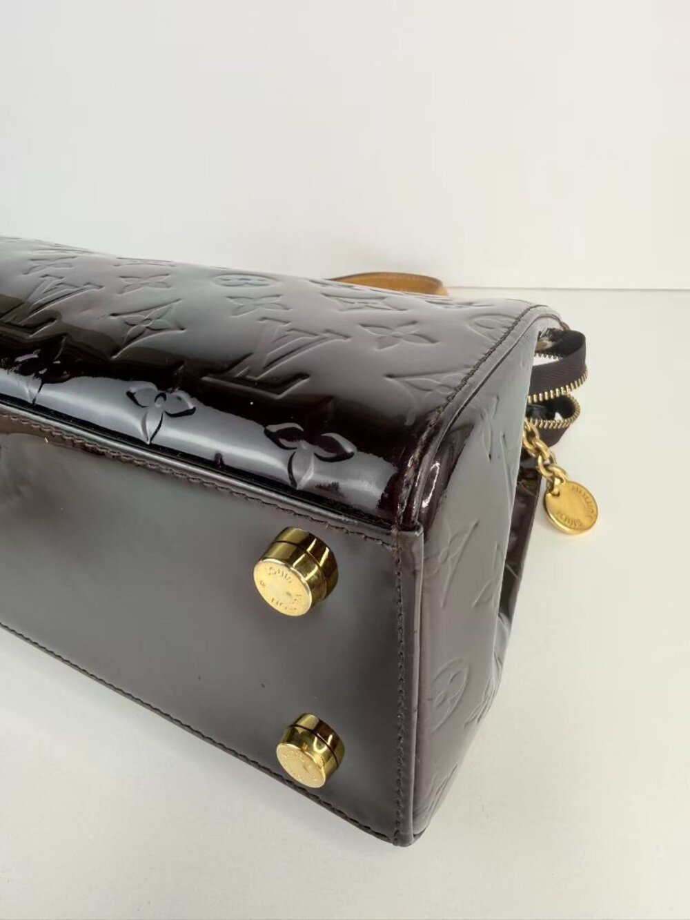 Louis Vuitton Brea MM Monogram Vernis Patent Leather Satchel Bag - Picture 6 of 12